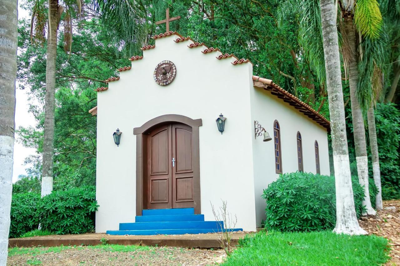 Fazendinha Nossa Senhora Da Medalha Milagrosa Villa Ouro Fino  Bagian luar foto